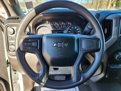 Used 2021 Chevrolet Silverado 1500 Custom Trail Boss image 27