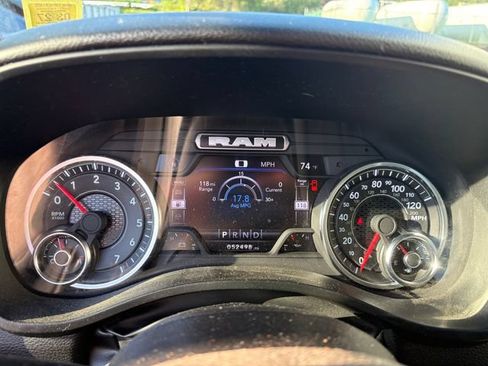 Used 2024 RAM 1500 Big Horn AWD/4WD image 26