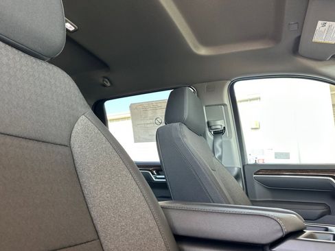 New 2026 GMC Sierra 1500 Elevation w/ Elevation Select Package image 17