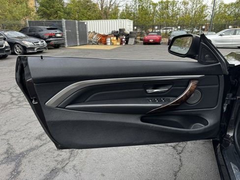 Used 2014 BMW 435i Convertible image 18
