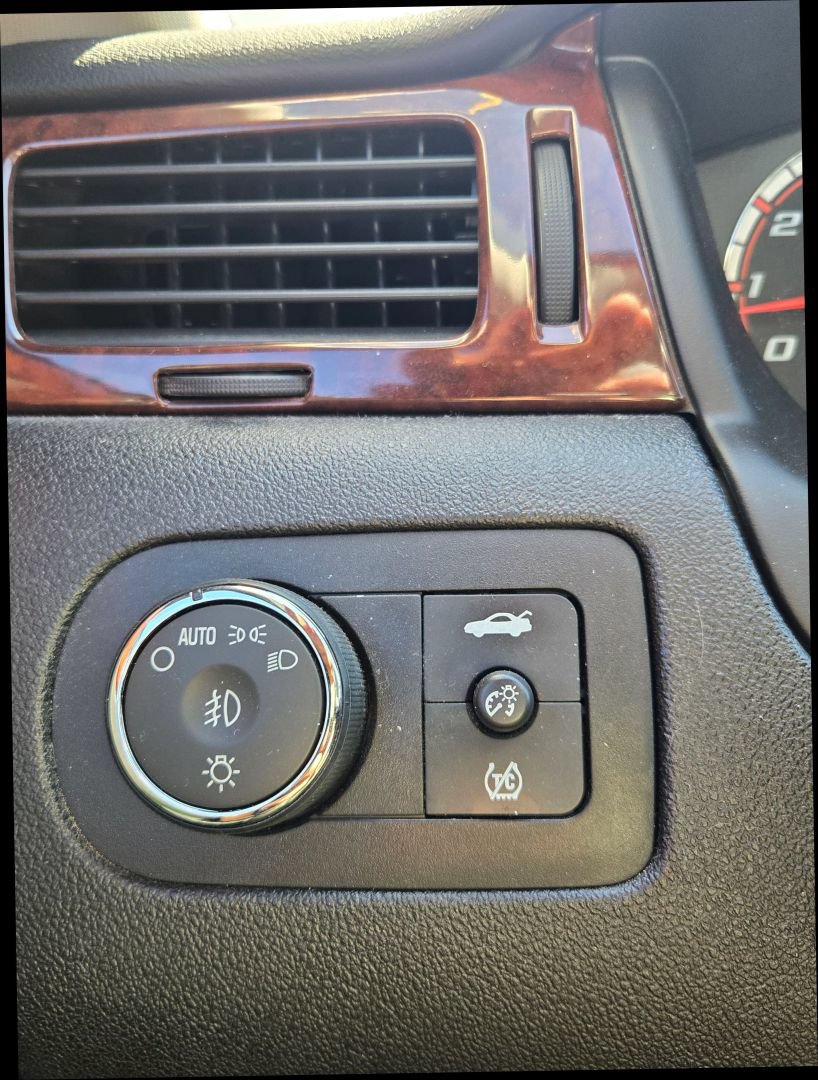 Used 2007 Chevrolet Impala SS w/ Convenience Package FWD image 26