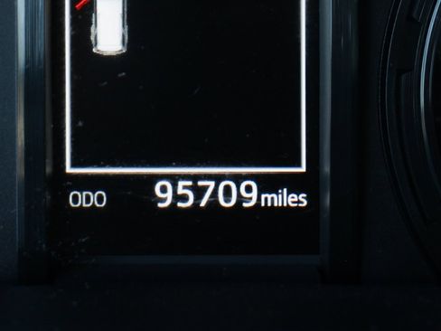 Used 2022 Toyota 4Runner SR5 image 22