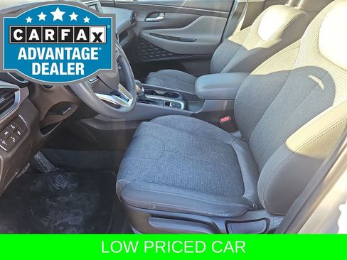 Used 2019 Hyundai Santa Fe SE image 24