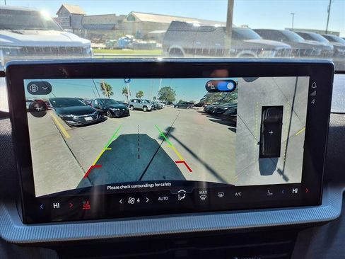 Used 2025 Ford Explorer ST image 11