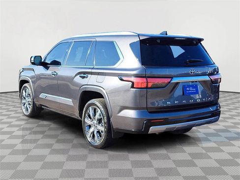 Used 2023 Toyota Sequoia Capstone image 3
