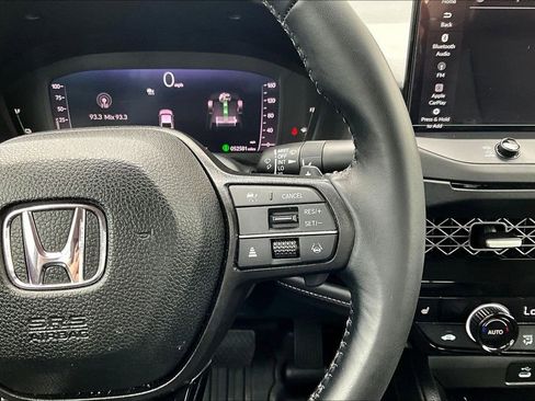 Used 2025 Honda Accord EX-L image 13