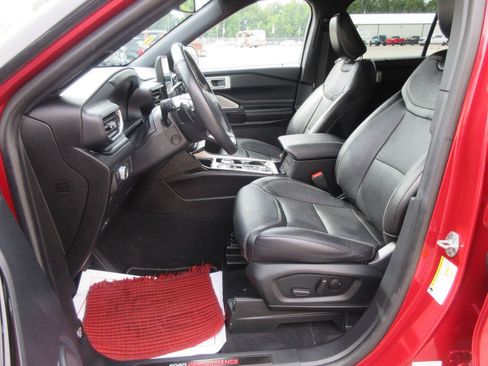 Used 2022 Ford Explorer ST w/ Equipment Group 401A AWD/4WD image 13