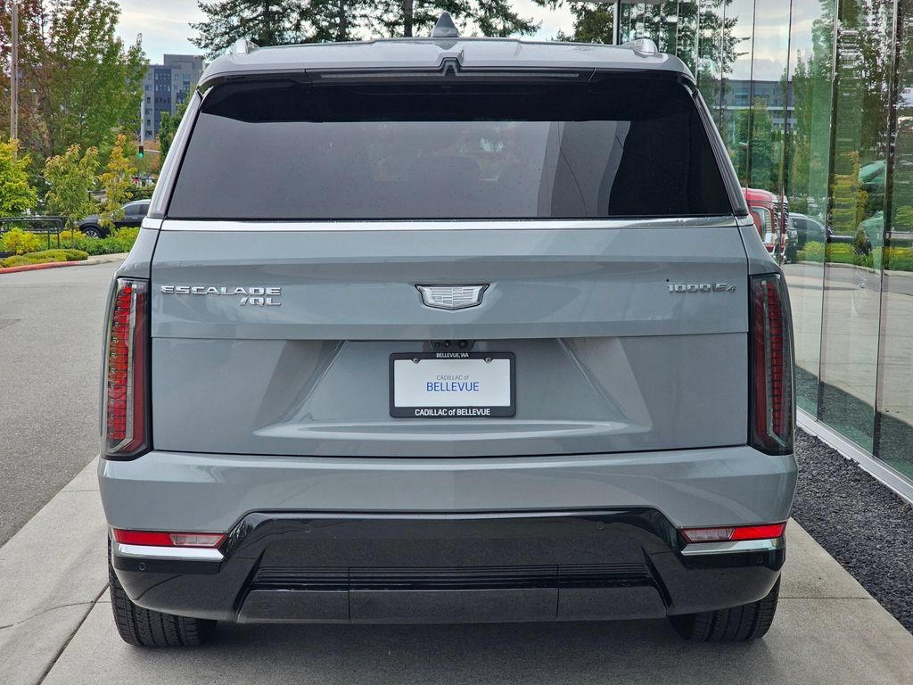 New 2026 Cadillac Escalade IQL Luxury AWD/4WD image 4
