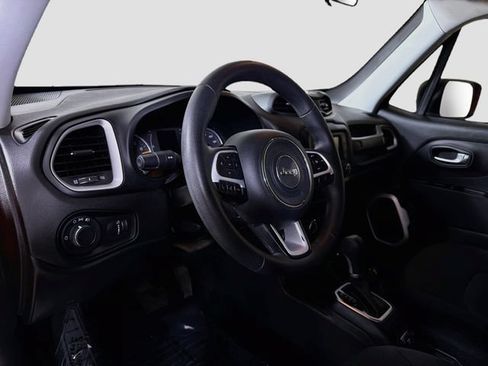 Used 2020 Jeep Renegade Sport FWD image 9