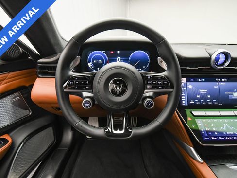 Used 2024 Maserati GranTurismo Modena image 14