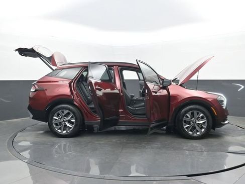 Used 2025 Kia Sportage SX FWD image 31