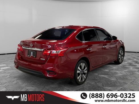 Used 2019 Nissan Sentra SV w/ Special Edition Package FWD image 3
