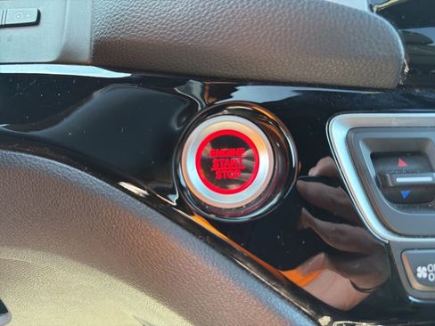 Used 2018 Honda Ridgeline Black Edition image 26