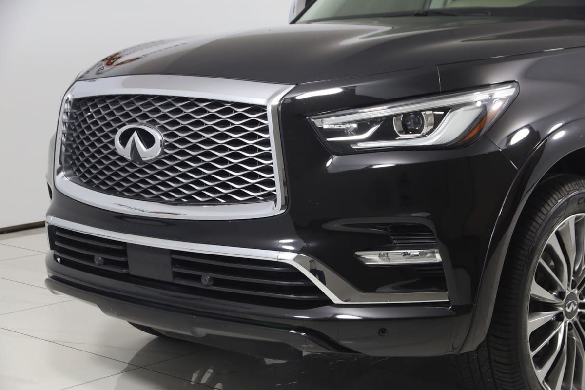 Used 2018 INFINITI QX80 4WD w/ Driver Assistance Package image 55
