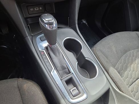 Used 2021 Chevrolet Equinox LT image 29