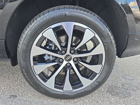 New 2026 Audi Q3 quattro 2.0T image 32