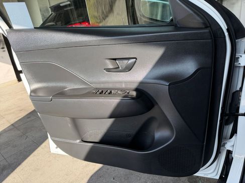 Used 2025 Hyundai Kona SEL image 20