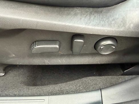 Certified 2023 Subaru Forester Premium image 16