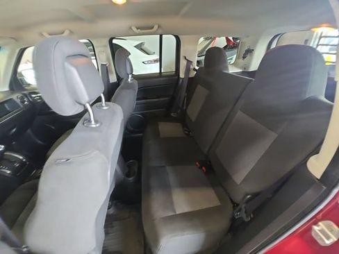 Used 2017 Jeep Patriot Sport w/ Power Value Group AWD/4WD image 22