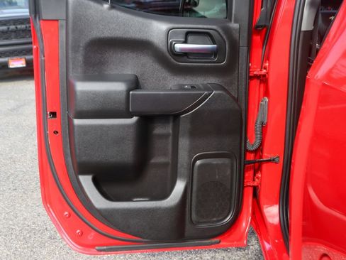 Used 2020 Chevrolet Silverado 1500 LT RWD image 32