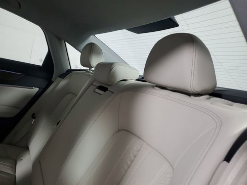 Used 2024 Audi A6 Premium Plus w/ Premium Plus Package image 13