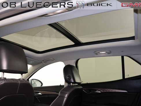 Certified 2023 Buick Envision Avenir AWD/4WD image 14