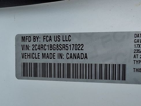 Used 2025 Chrysler Pacifica Select FWD image 27