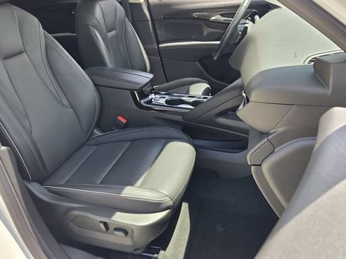 Used 2023 Buick Envision Essence AWD/4WD image 16