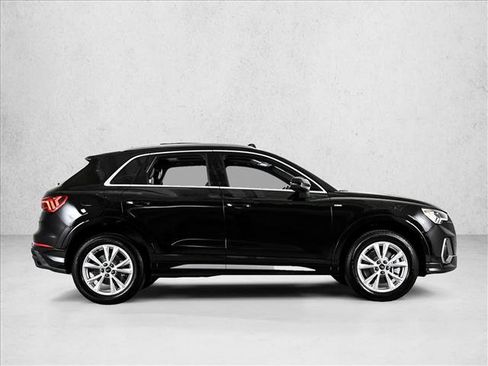 New 2025 Audi Q3 2.0T Premium image 4