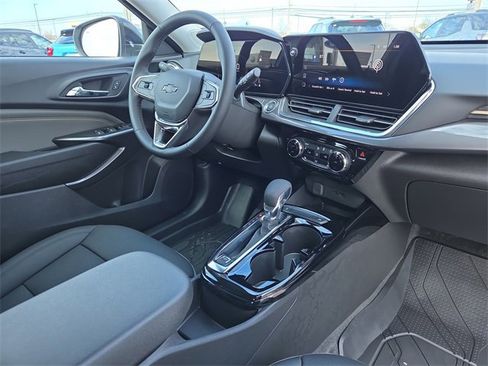 New 2026 Chevrolet Trax ACTIV w/ Sunroof Package image 19