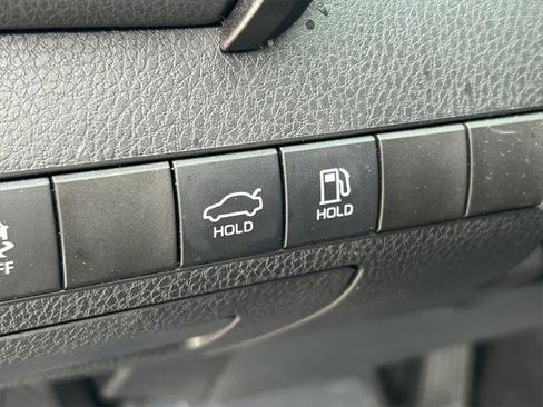 Certified 2022 Toyota Camry XSE image 23