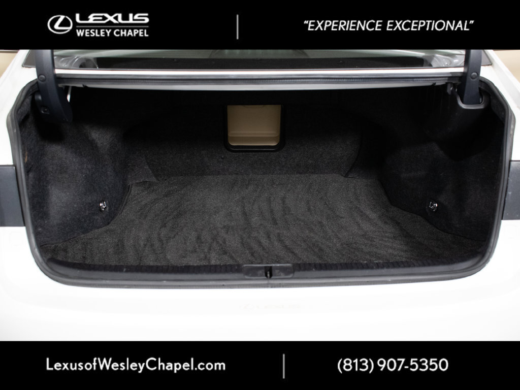 Used 2018 Lexus ES 350 w/ Luxury Package w/Wood Trim FWD image 12