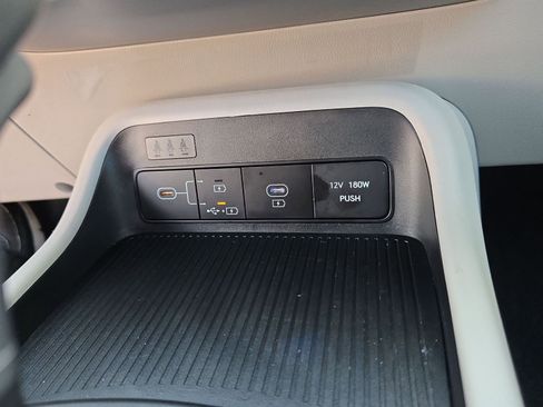 Used 2024 Hyundai Kona SEL image 20