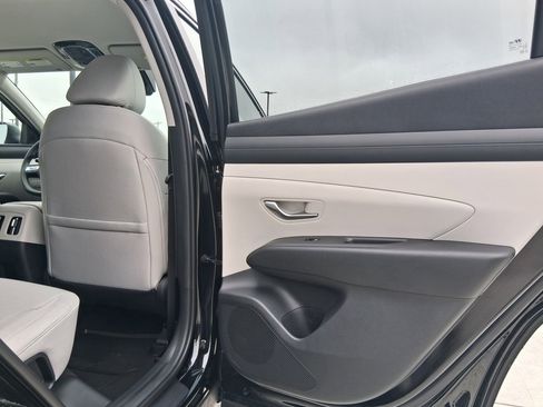 New 2026 Hyundai Tucson SEL image 13