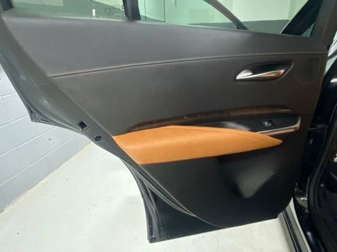 Used 2020 Cadillac XT4 Premium Luxury AWD/4WD image 7