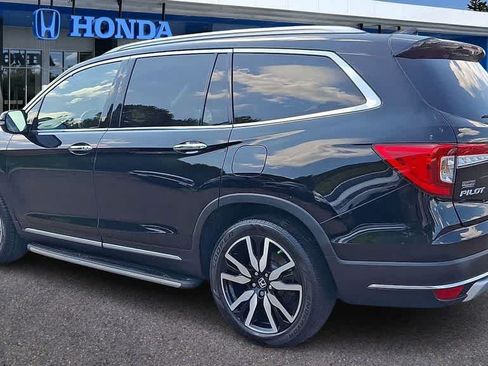 Used 2022 Honda Pilot Touring image 6