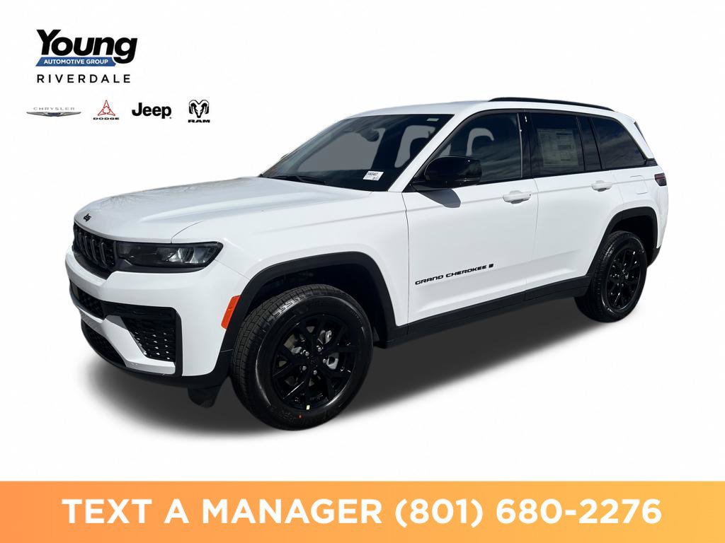 New 2026 Jeep Grand Cherokee Altitude AWD/4WD 360° Tour