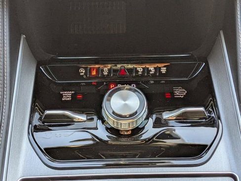 New 2026 Jeep Grand Wagoneer Limited AWD/4WD image 21