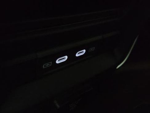 New 2026 RAM 1500 4x4 Crew Cab image 29