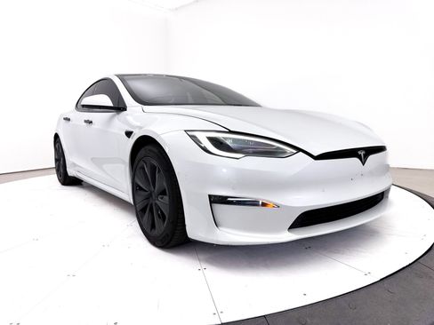 Used 2022 Tesla Model S AWD/4WD image 12