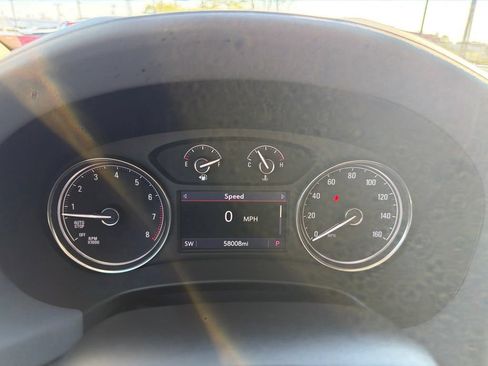 Used 2021 Buick Enclave Essence FWD image 22