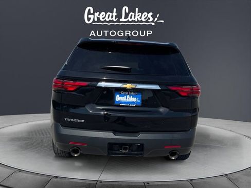 Used 2022 Chevrolet Traverse LS FWD image 4