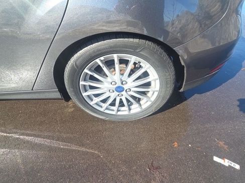 Used 2016 Ford Focus Electric Hatchback image 16