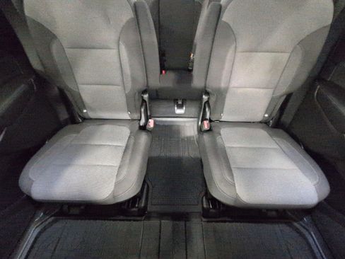 Certified 2023 Chevrolet Traverse LT w/ LPO, Floor Liner Package AWD/4WD image 24