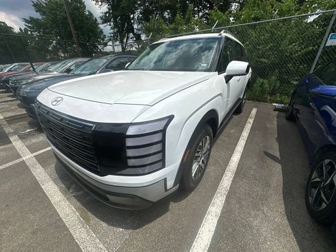 Certified 2026 Hyundai Palisade SEL AWD/4WD image 2