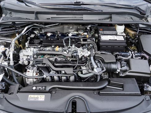 Used 2025 Toyota Corolla LE FWD image 15