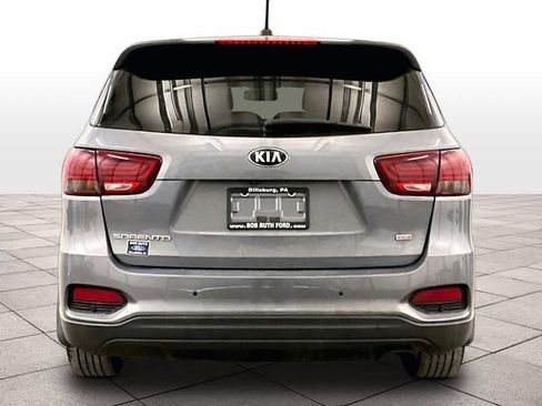 Used 2020 Kia Sorento LX w/ LX I4 Convenience Package AWD/4WD image 5