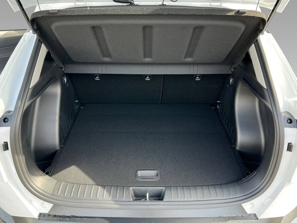 New 2026 Hyundai Kona SEL Premium FWD image 19