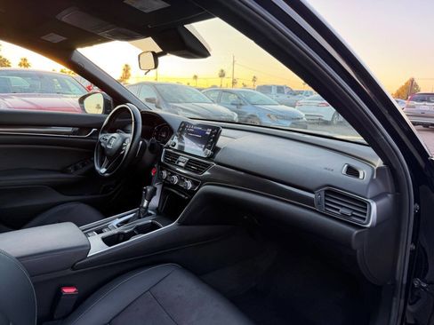 Used 2021 Honda Accord Sport image 28
