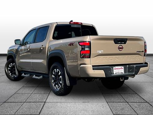 Certified 2023 Nissan Frontier PRO-4X w/ Pro Convenience Package AWD/4WD image 5